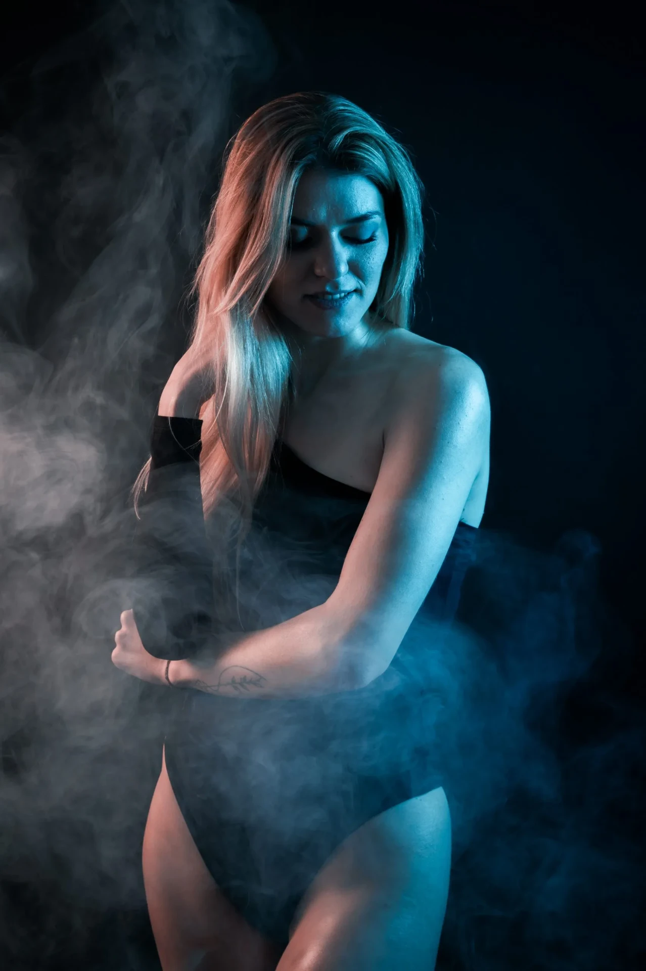Rauch & Neon – Smoke & Light